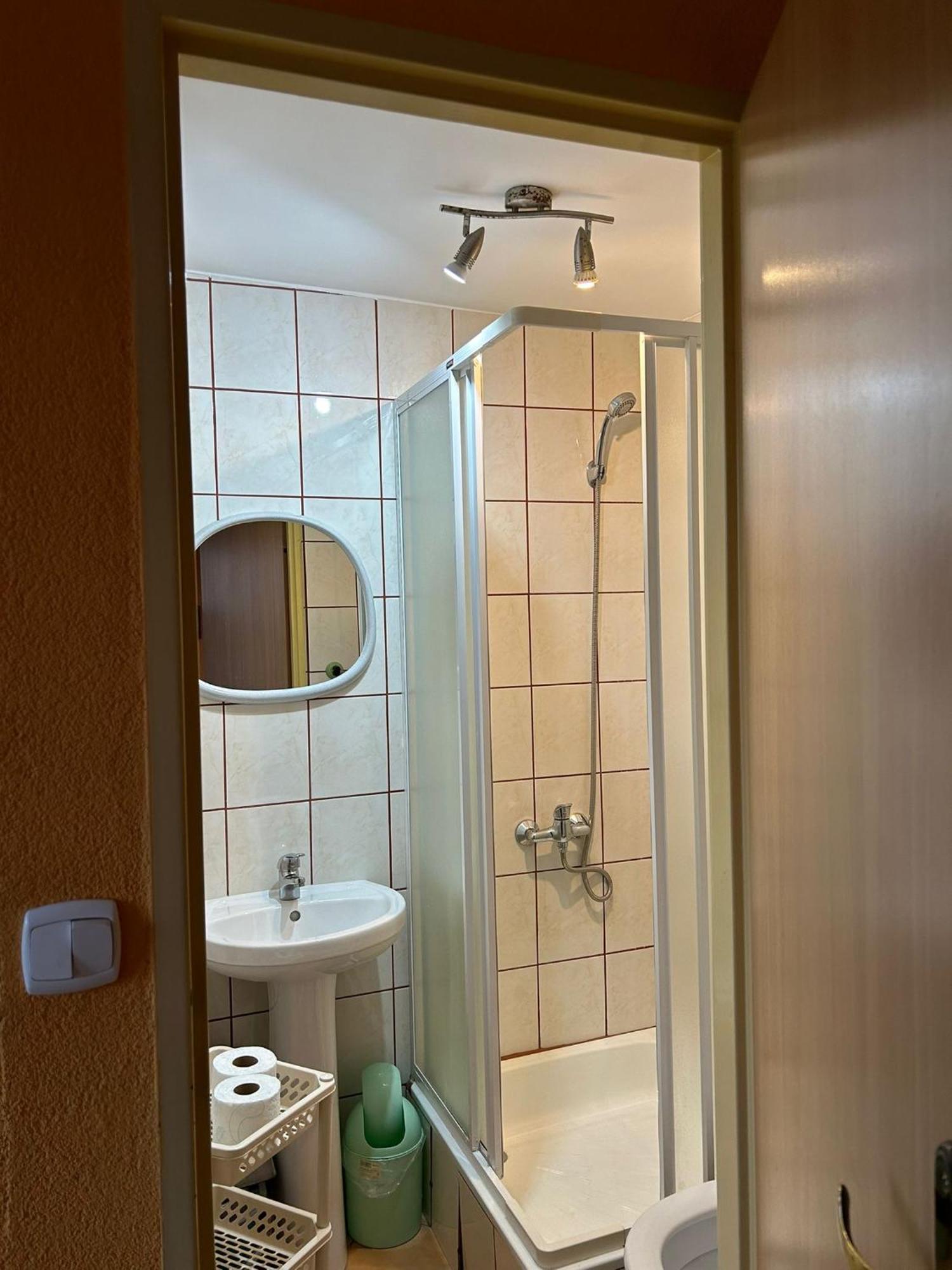 Apartamenty I Pokoje Z Widokiem Na Jezioro Wielewskie Zewnętrze zdjęcie